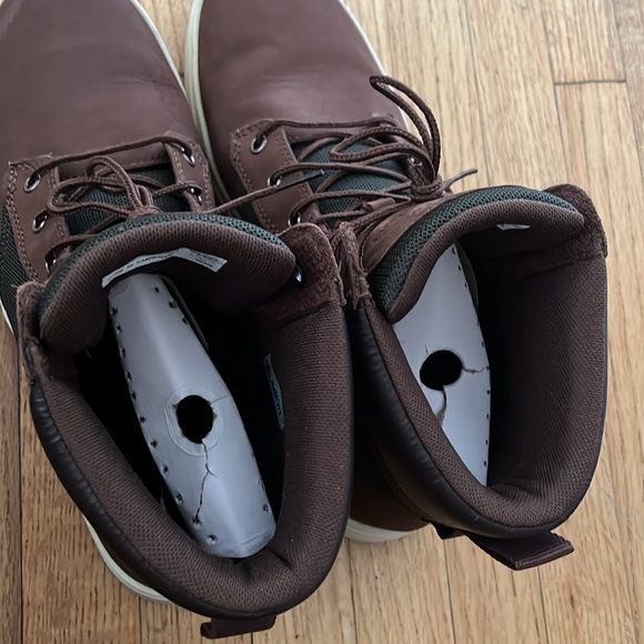 Timberland Davis Square Sneaker Boot - Picture 11 of 17